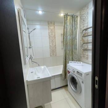 Сдается Многокомнатная квартира, 68 м²