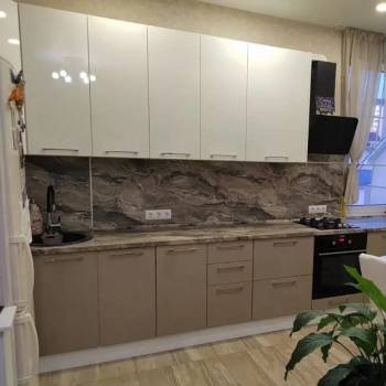 Продается 1-комнатная квартира, 42 м²