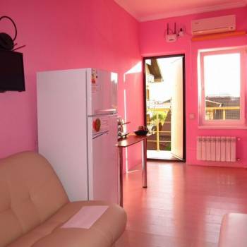 Продается 1-комнатная квартира, 15,4 м²