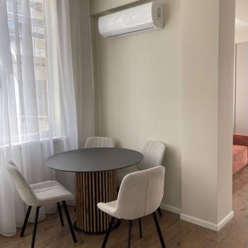 Продается 2-х комнатная квартира, 61 м²