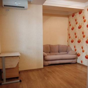 Продается 1-комнатная квартира, 37,8 м²