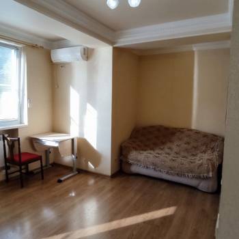 Продается 1-комнатная квартира, 37,8 м²