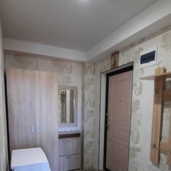 Продается 1-комнатная квартира, 35 м²