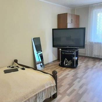 Продается 1-комнатная квартира, 36,8 м²