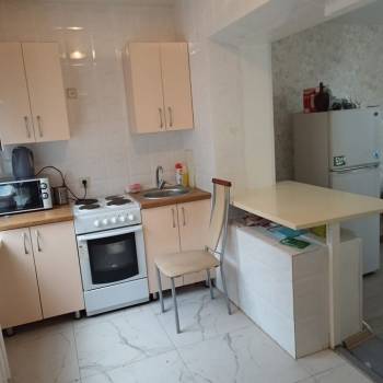 Продается Многокомнатная квартира, 77,8 м²