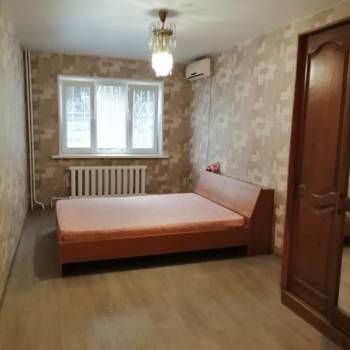 Продается Многокомнатная квартира, 77,8 м²
