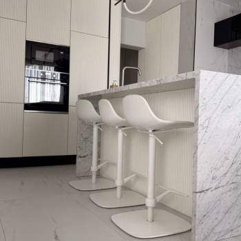 Сдается Многокомнатная квартира, 100 м²