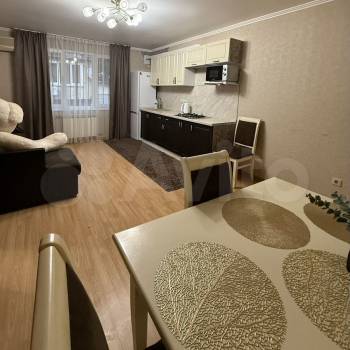 Сдается 2-х комнатная квартира, 60 м²