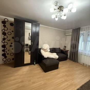 Сдается 2-х комнатная квартира, 60 м²