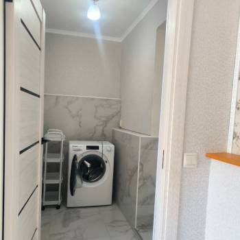 Сдается 1-комнатная квартира, 50 м²
