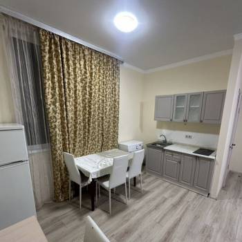 Сдается 1-комнатная квартира, 35 м²