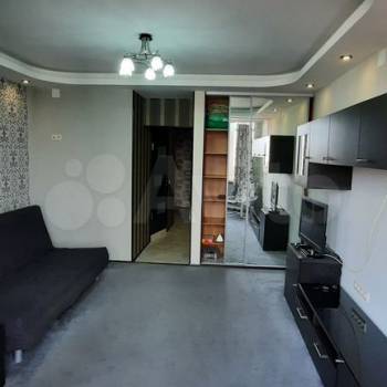 Продается 1-комнатная квартира, 35 м²