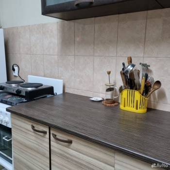 Продается 1-комнатная квартира, 37 м²