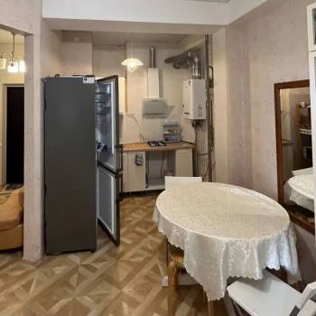Продается 2-х комнатная квартира, 42 м²
