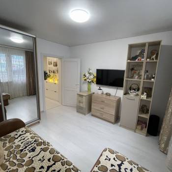 Продается 3-х комнатная квартира, 81,1 м²