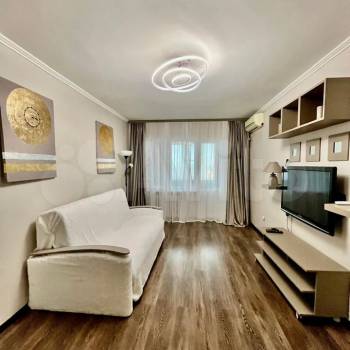 Продается 2-х комнатная квартира, 44 м²