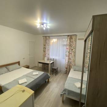 Сдается Нежилое помещение, 350 м²