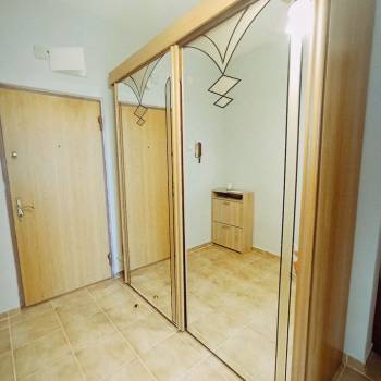 Сдается Многокомнатная квартира, 94 м²