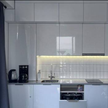 Сдается 1-комнатная квартира, 50 м²