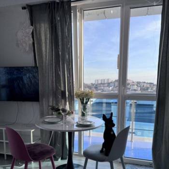 Сдается 1-комнатная квартира, 50 м²