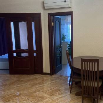 Сдается Многокомнатная квартира, 52 м²