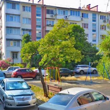 Продается Многокомнатная квартира, 70,7 м²