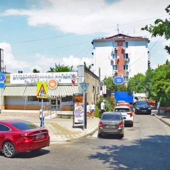 Продается Многокомнатная квартира, 70,7 м²