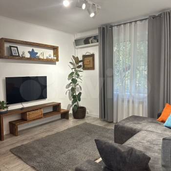 Сдается Многокомнатная квартира, 53,9 м²