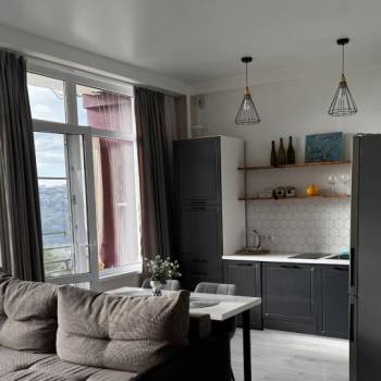 Сдается 1-комнатная квартира, 43 м²