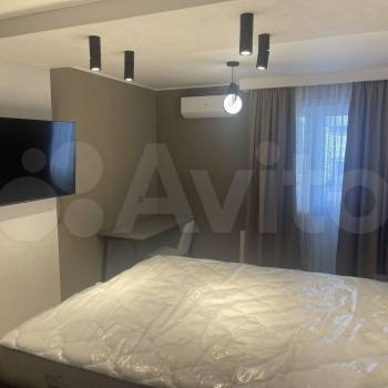 Сдается 2-х комнатная квартира, 75 м²