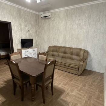 Сдается Многокомнатная квартира, 80 м²