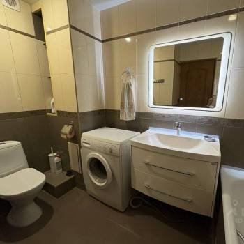 Продается 3-х комнатная квартира, 67,4 м²