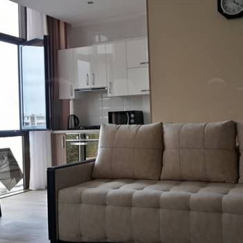 Продается 1-комнатная квартира, 32 м²