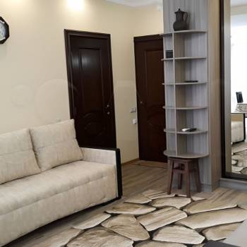 Продается 1-комнатная квартира, 32 м²