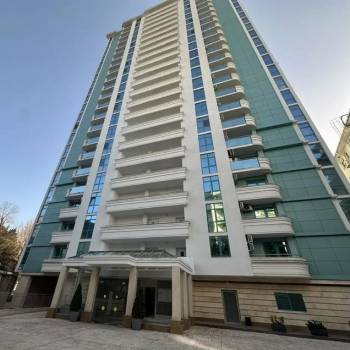 Продается 1-комнатная квартира, 46,9 м²