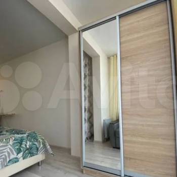 Продается 1-комнатная квартира, 46,9 м²