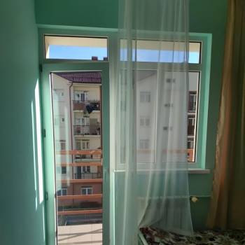 Продается 1-комнатная квартира, 35 м²