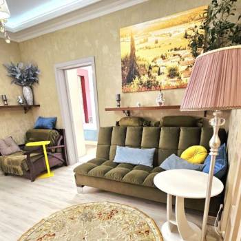Продается Многокомнатная квартира, 120 м²
