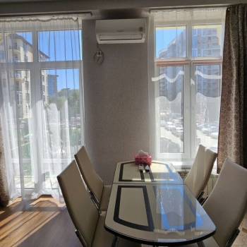 Сдается 1-комнатная квартира, 35 м²