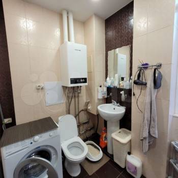 Продается 1-комнатная квартира, 48 м²