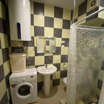 Продается 1-комнатная квартира, 37 м²