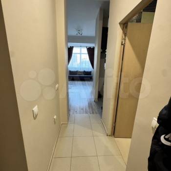 Продается 1-комнатная квартира, 37 м²
