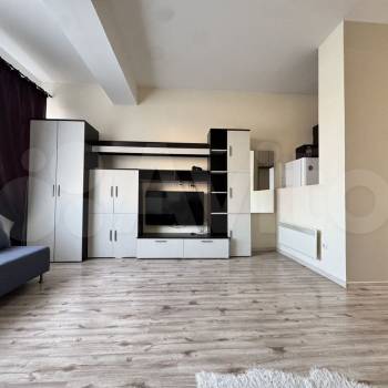 Продается 1-комнатная квартира, 37 м²