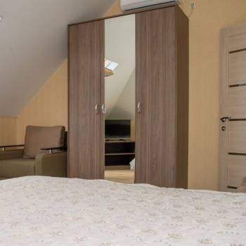 Сдается 1-комнатная квартира, 54 м²