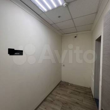 Сдается Нежилое помещение, 4,5 м²