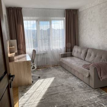 Сдается Многокомнатная квартира, 70 м²