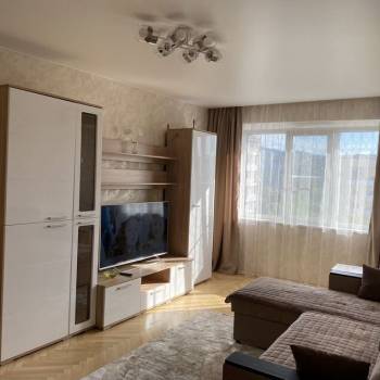 Сдается Многокомнатная квартира, 70 м²