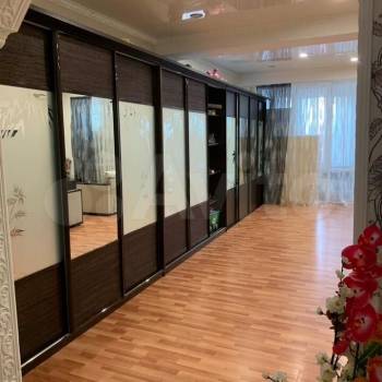 Продается 3-х комнатная квартира, 137 м²