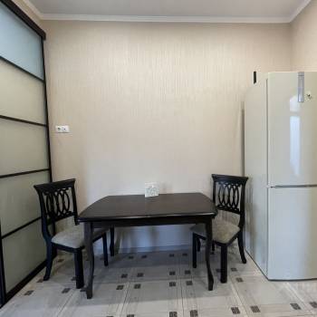 Сдается 2-х комнатная квартира, 58 м²