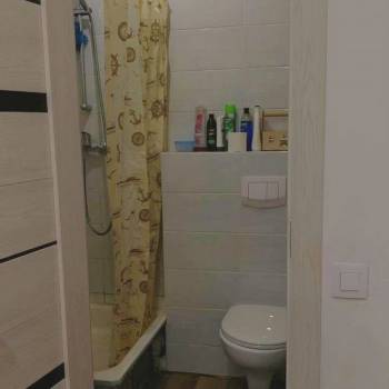 Продается Многокомнатная квартира, 95 м²